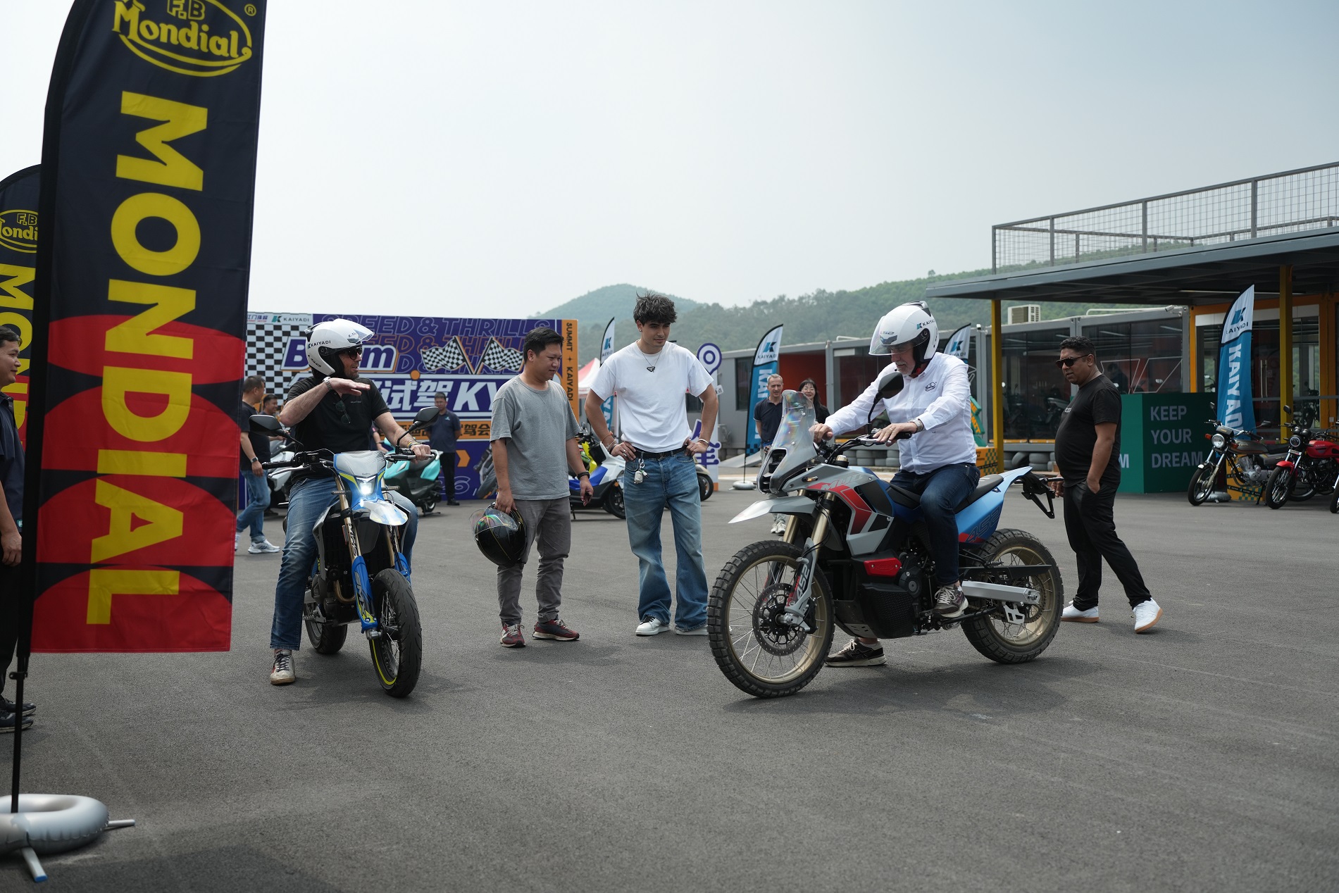 Mondial street bike